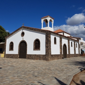 Costa 18