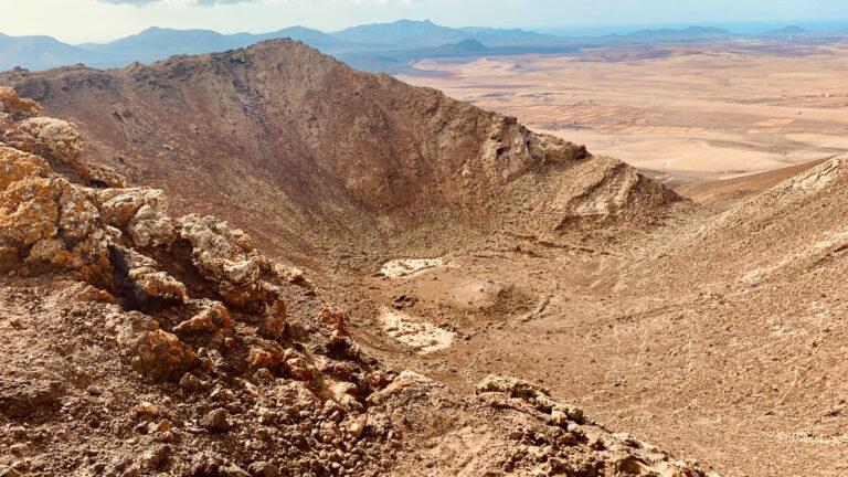 Wanderung auf den Vulkan Gairia
